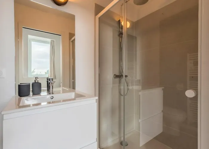 Appartement équipé Avec Parking Gratuit